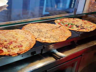 Pizza Factory - Pizzerias